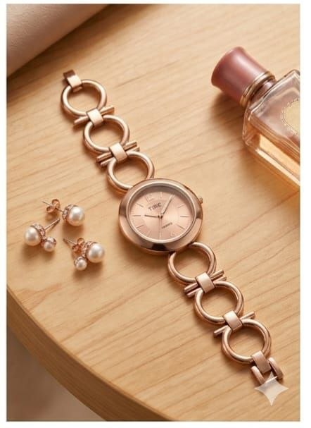 Luna Charm Timepiece